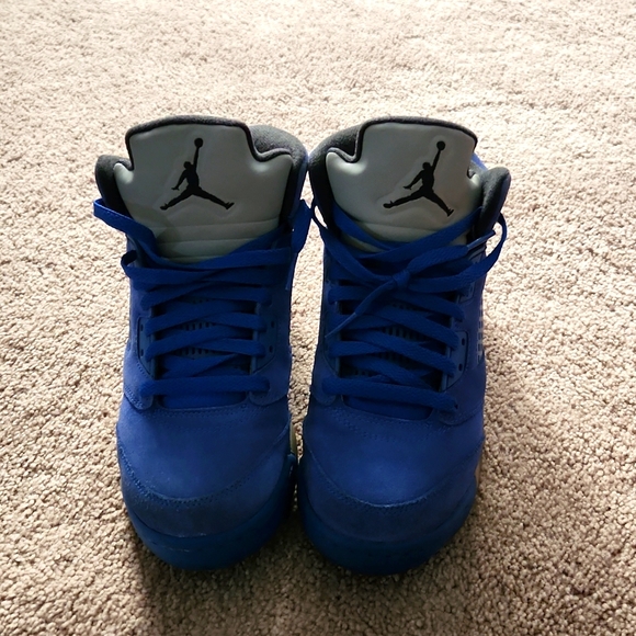 Shoes - Picture 2 of 2